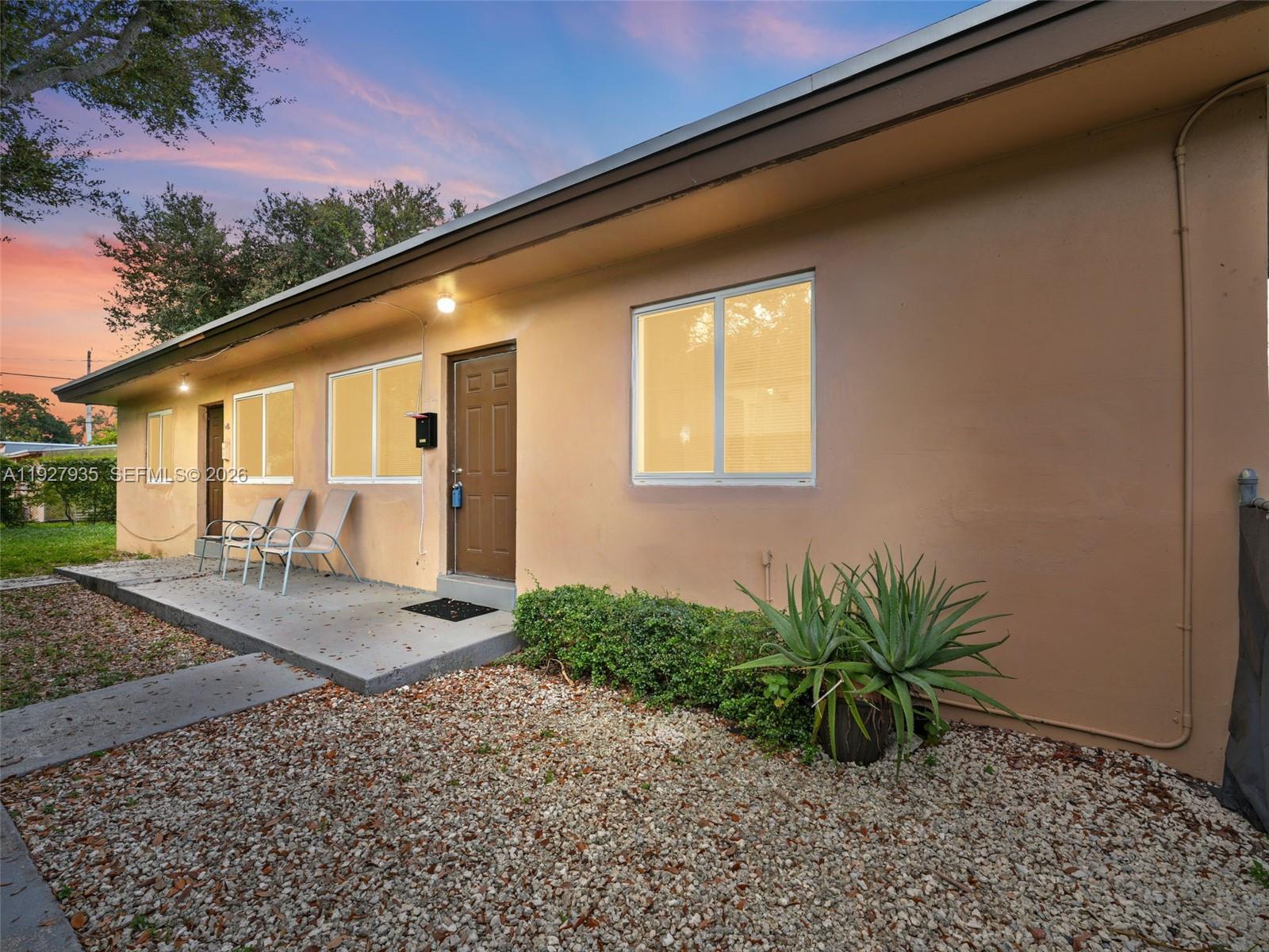 1460 NW 52nd St #FRONT