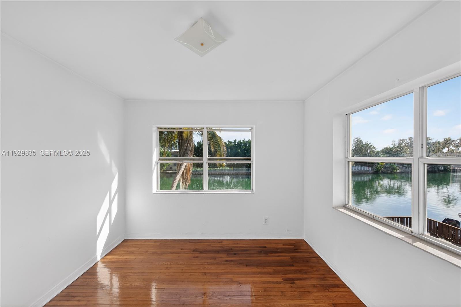 160 S Shore Dr #5 Miami Beach, FL 33141