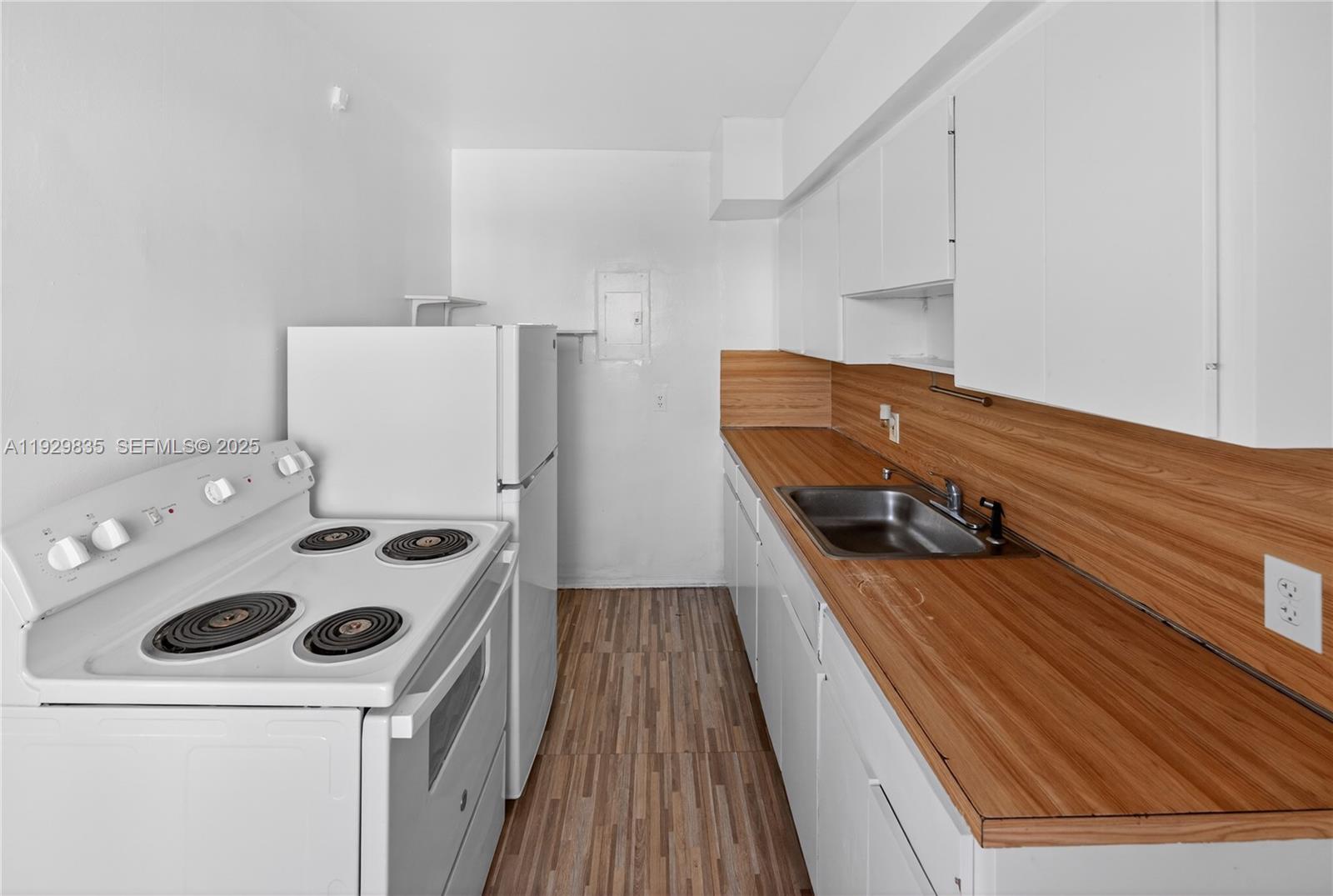 160 S Shore Dr #5 Miami Beach, FL 33141