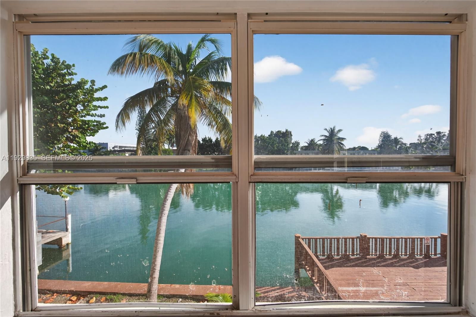 160 S Shore Dr #5 Miami Beach, FL 33141