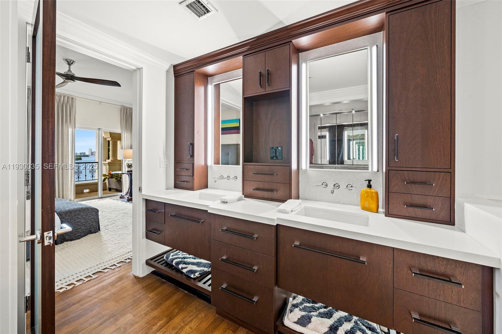 2245 Fisher Is Dr #3405 Miami Beach, FL 33109