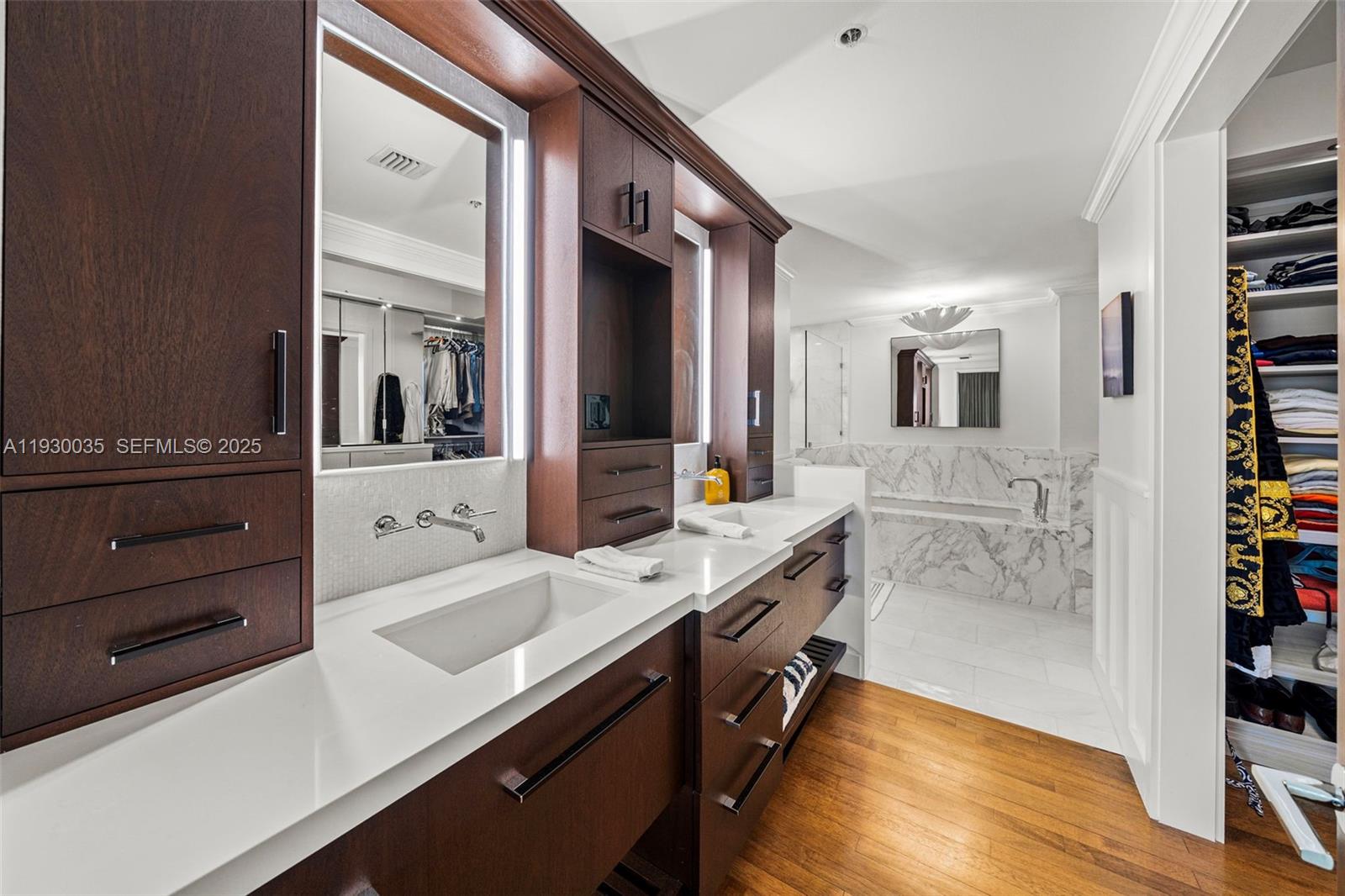 2245 Fisher Is Dr #3405 Miami Beach, FL 33109