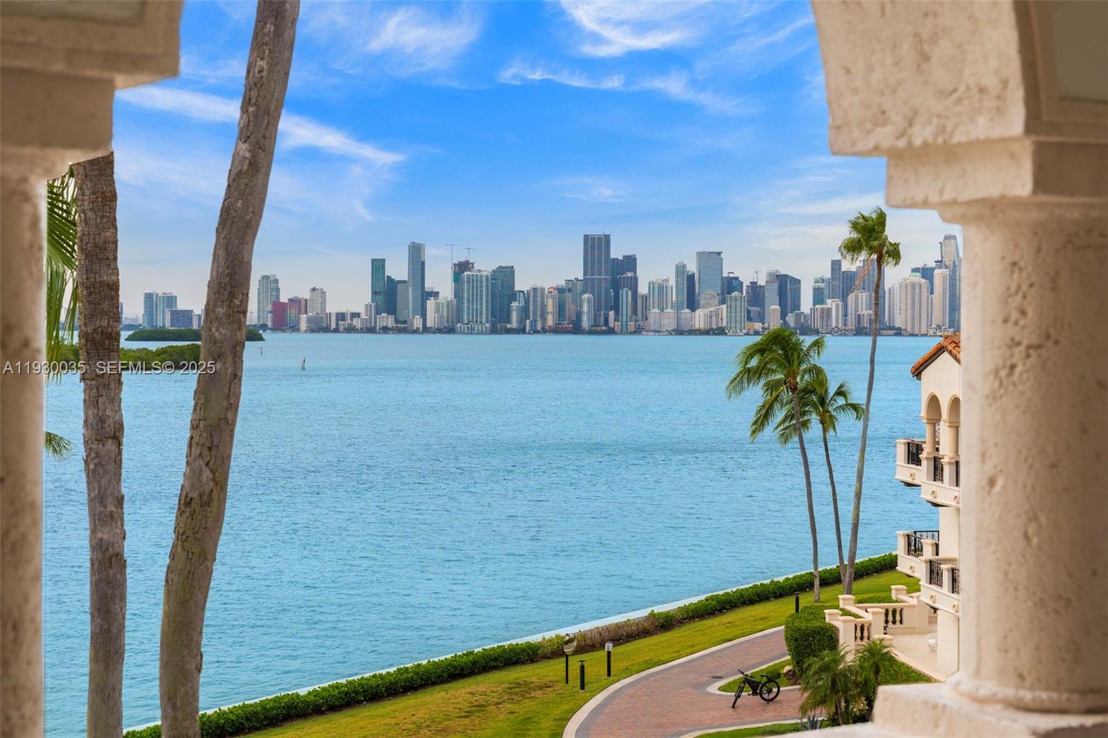 2245 Fisher Is Dr #3405 Miami Beach, FL 33109