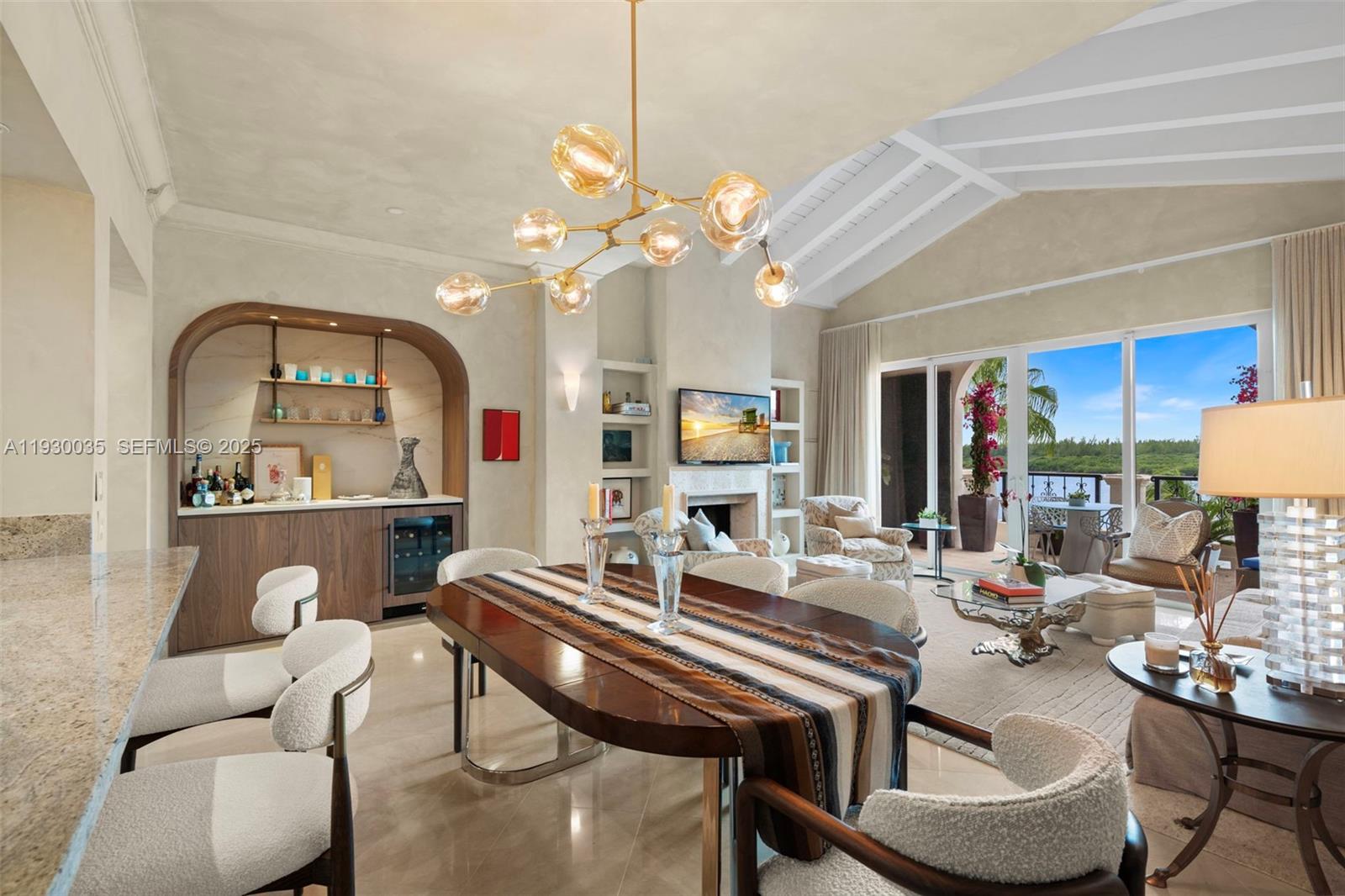 2245 Fisher Is Dr #3405 Miami Beach, FL 33109