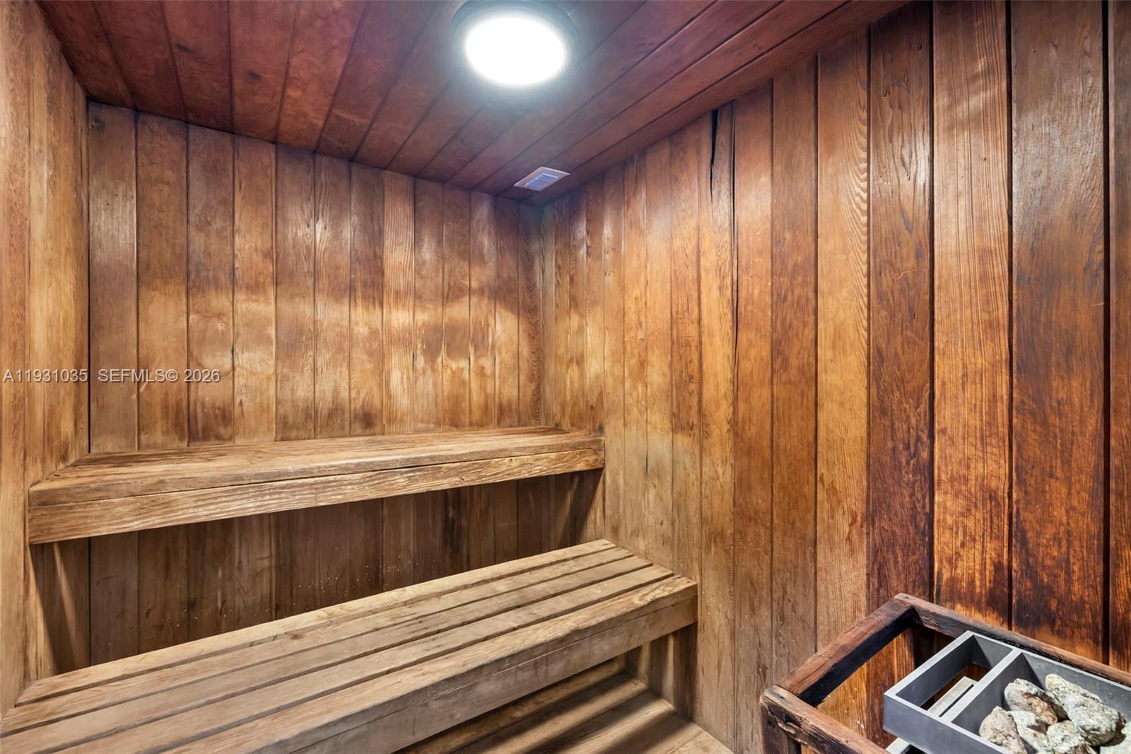 6770 Indian Crk Dr #7B Miami Beach, FL 33141