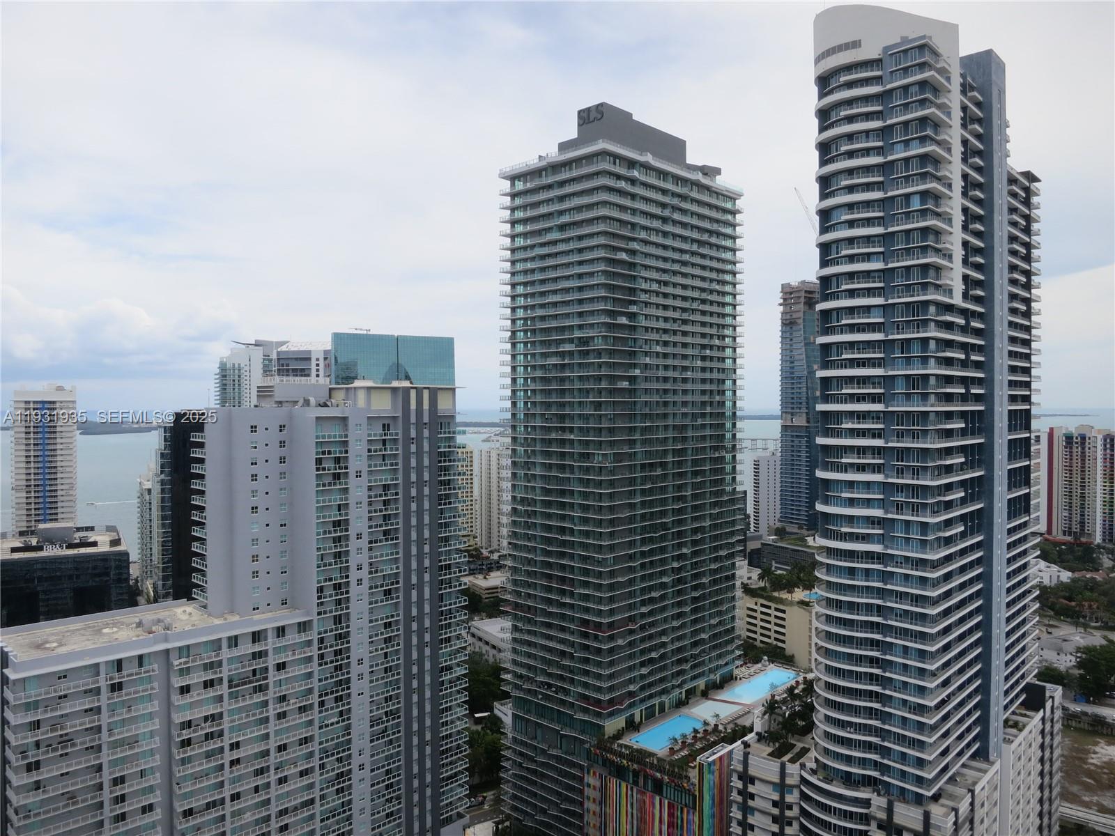 image Axis on Brickell South11