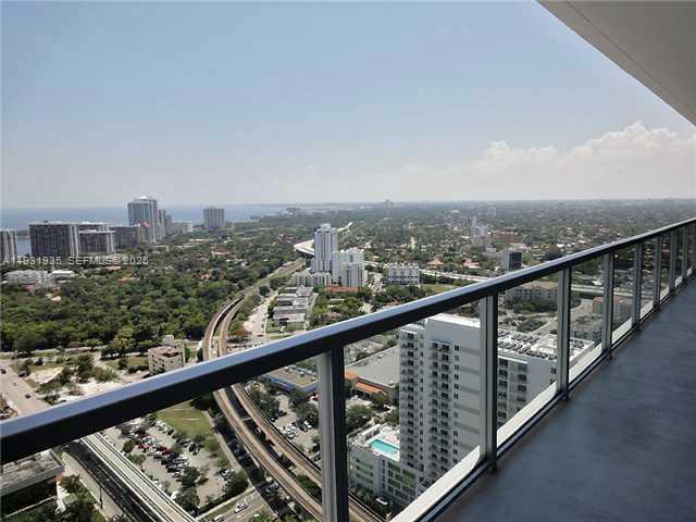 image Axis on Brickell South6