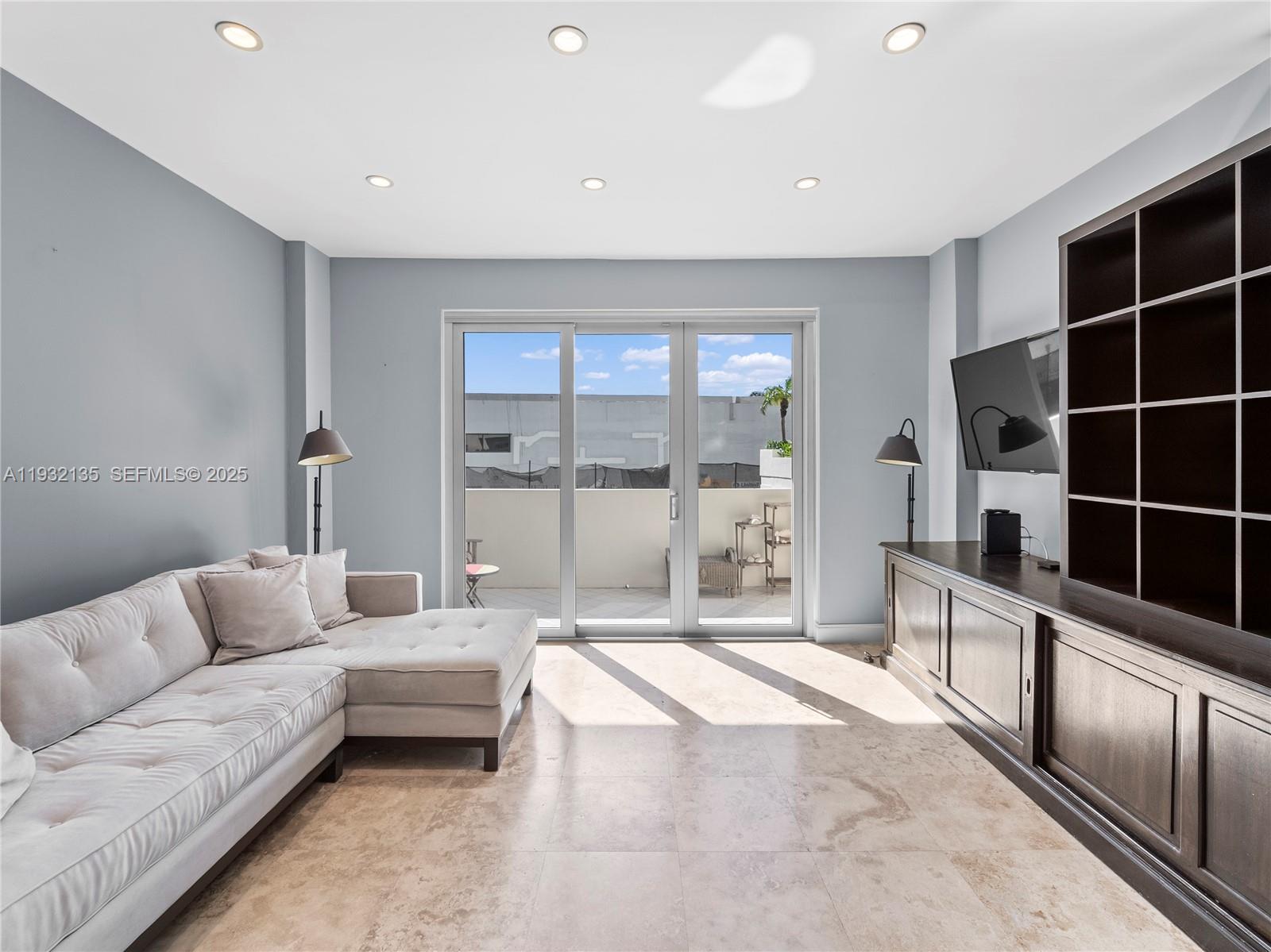 5 Island Ave #LE Miami Beach, FL 33139