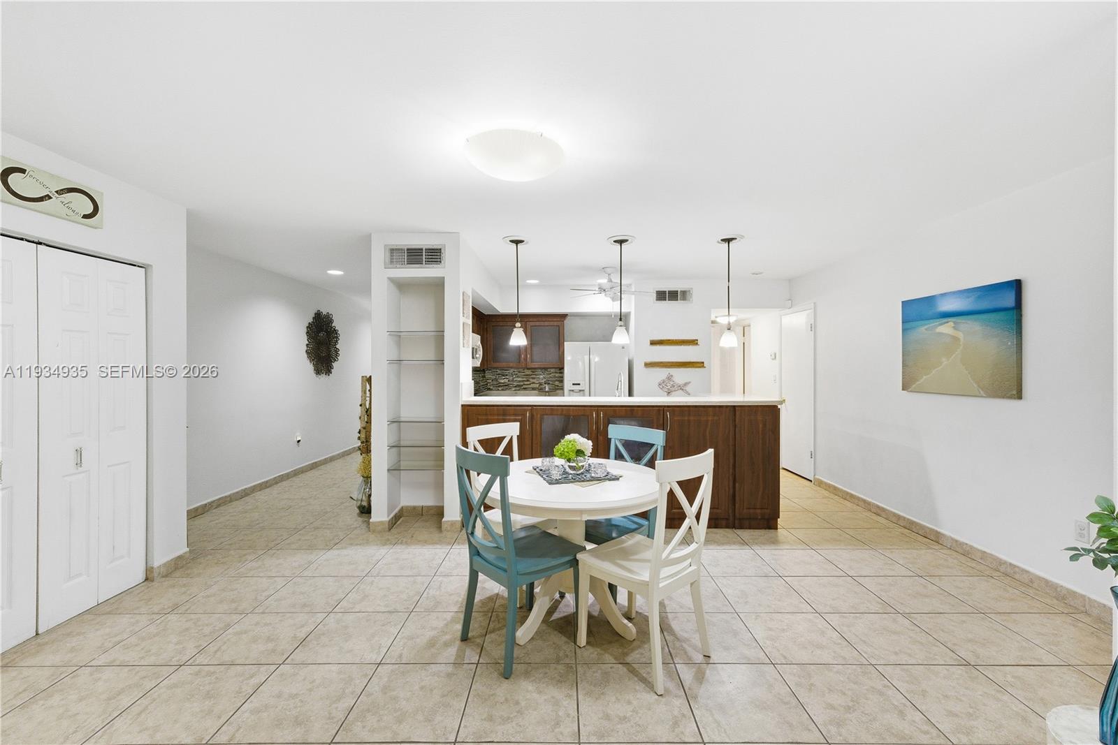 6358 Milk Wagon Ln Miami Lakes, FL 33014