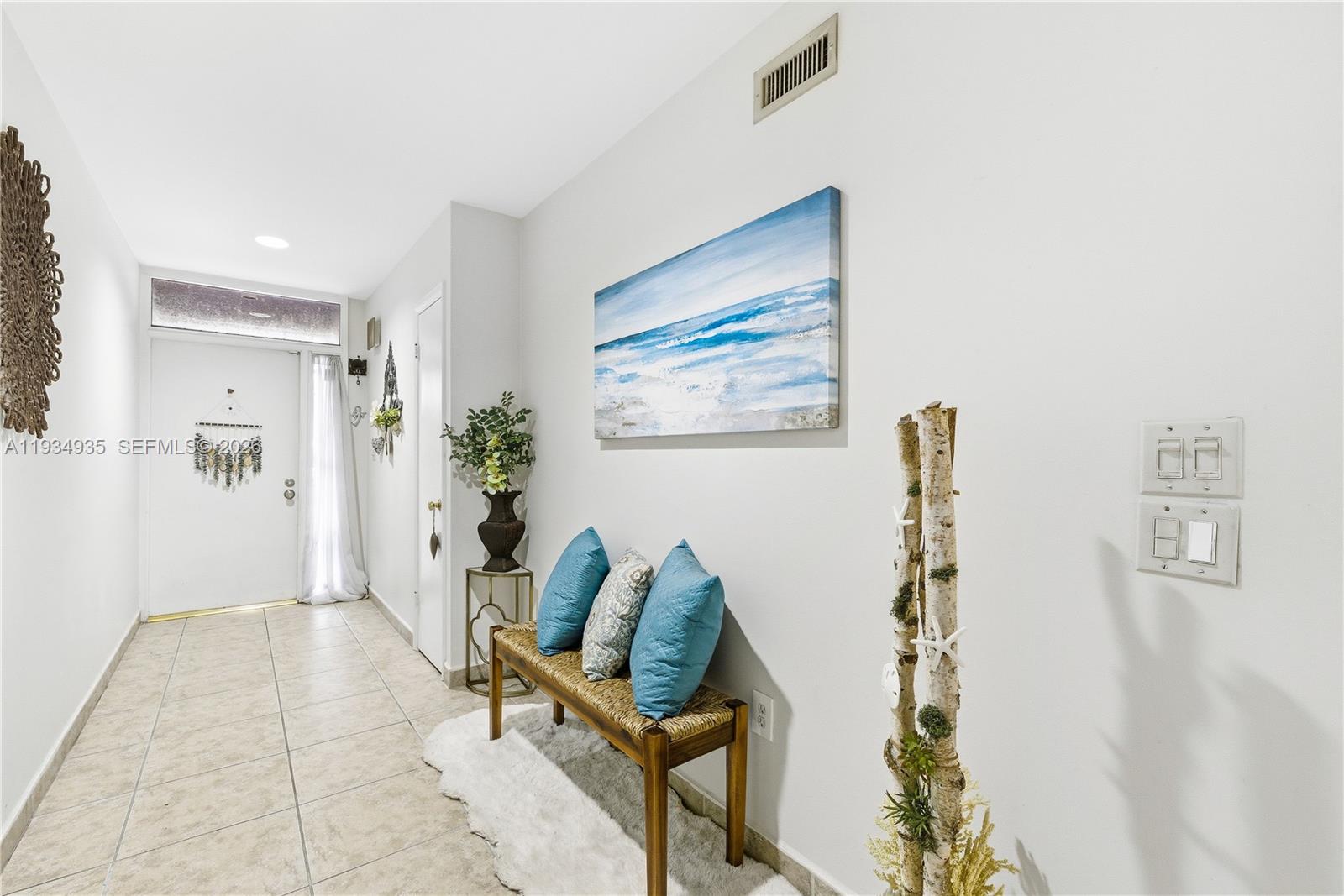 6358 Milk Wagon Ln Miami Lakes, FL 33014