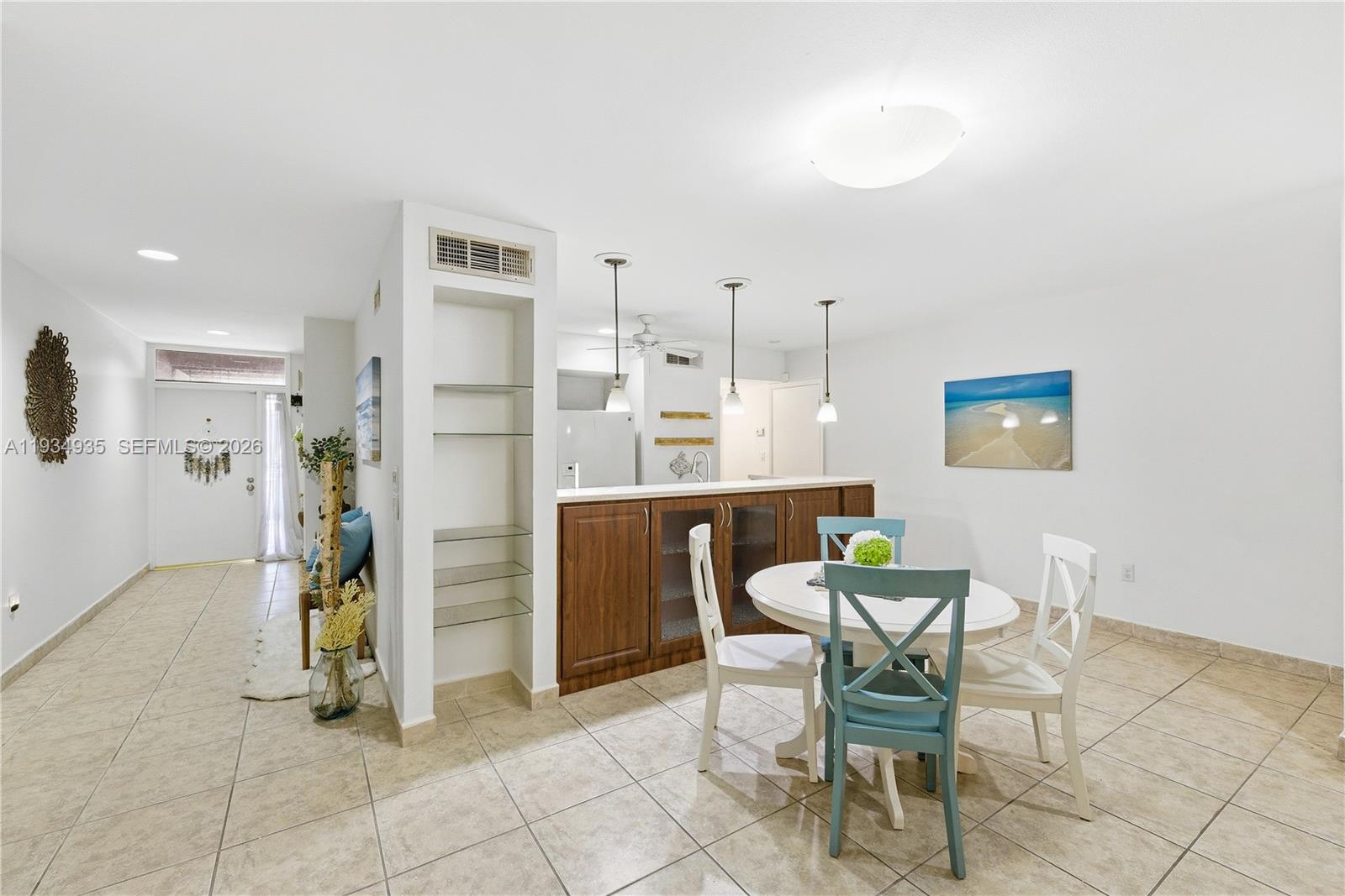 6358 Milk Wagon Ln Miami Lakes, FL 33014