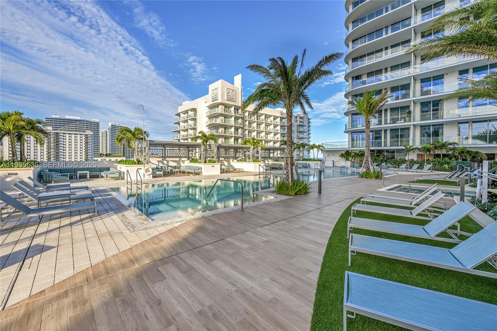 151 N Seabreeze #1701E Fort Lauderdale, FL 33304