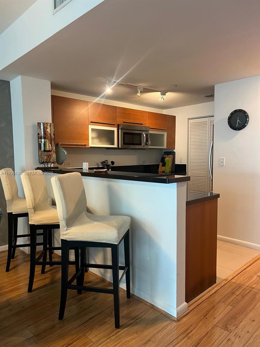 image Vizcayne North26