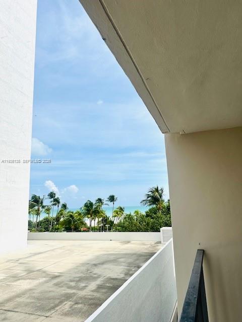 2625 Collins Ave #415 Miami Beach, FL 33140