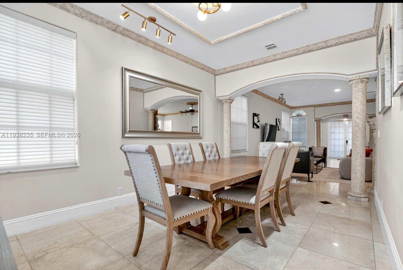 832 Hollywood Blvd Hollywood, FL 33019