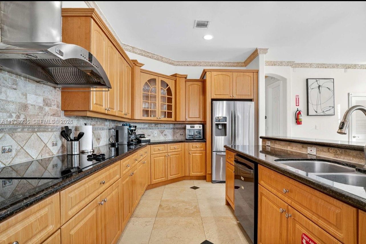 832 Hollywood Blvd Hollywood, FL 33019