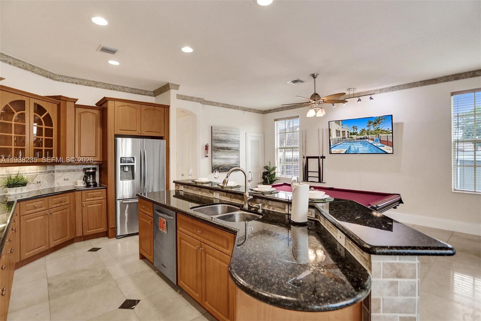 832 Hollywood Blvd Hollywood, FL 33019