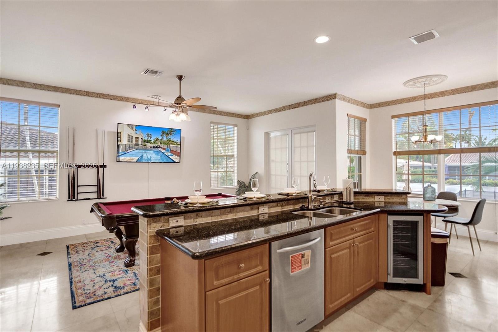 832 Hollywood Blvd Hollywood, FL 33019