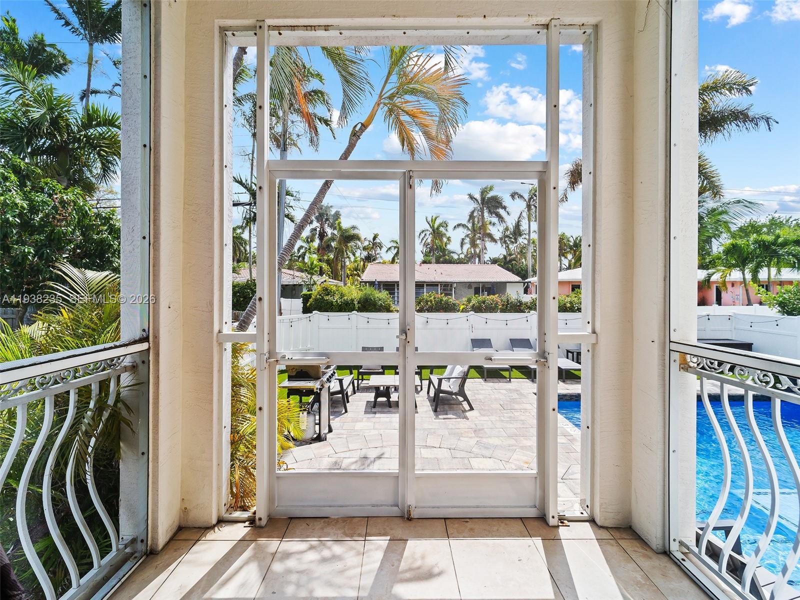 832 Hollywood Blvd Hollywood, FL 33019