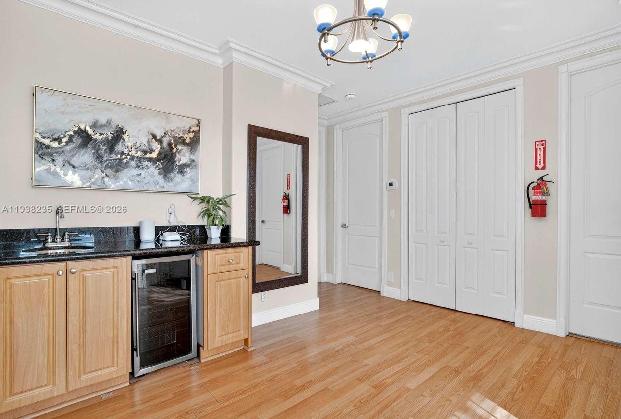 832 Hollywood Blvd Hollywood, FL 33019