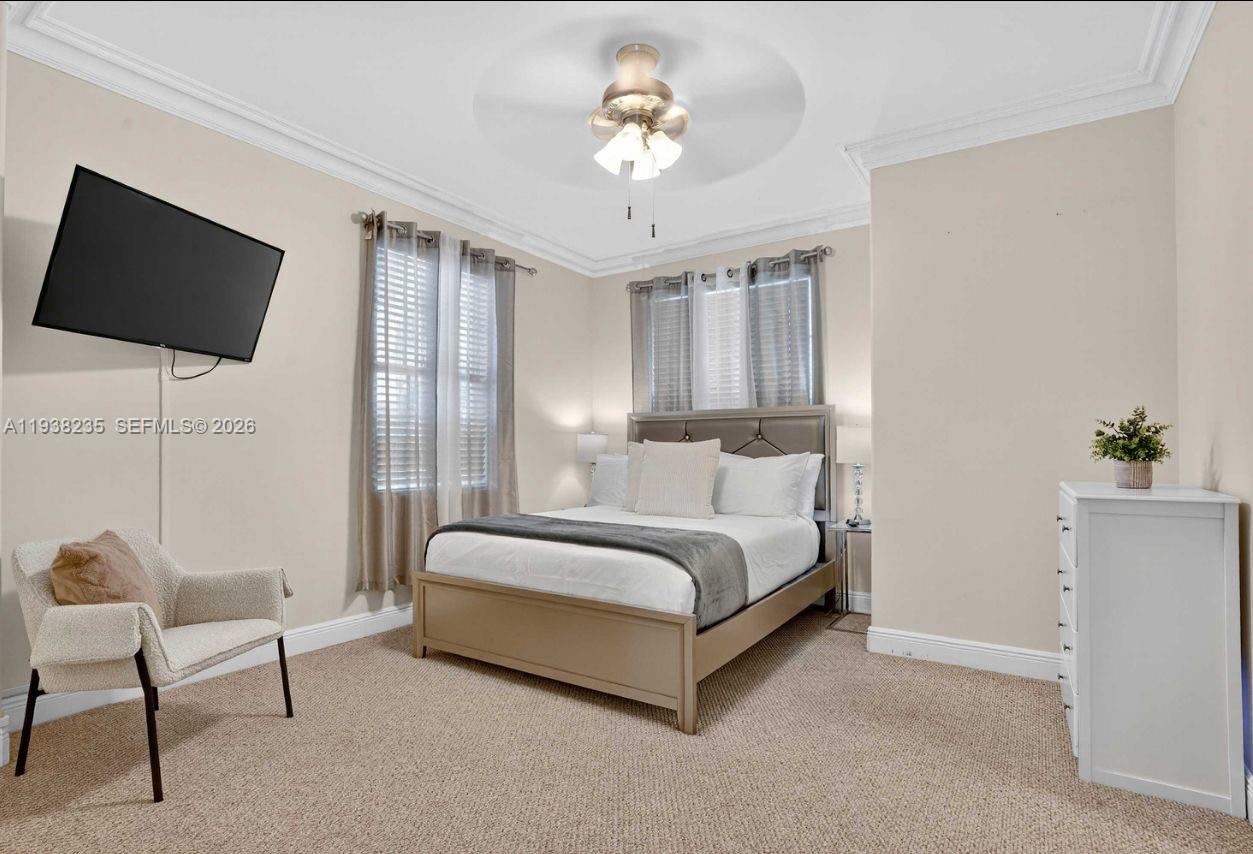 832 Hollywood Blvd Hollywood, FL 33019