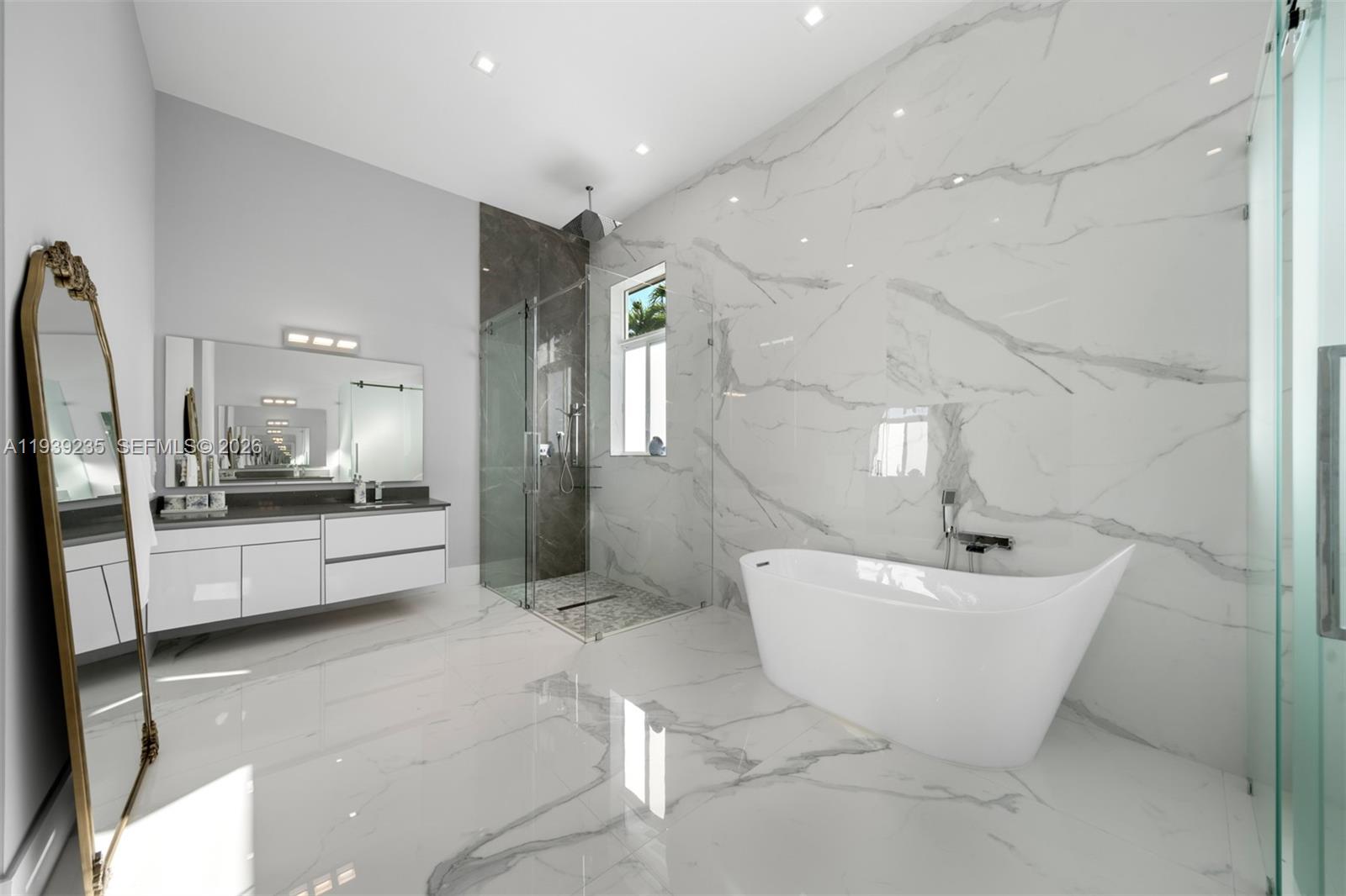 10250 SW 135th St Miami, FL 33176