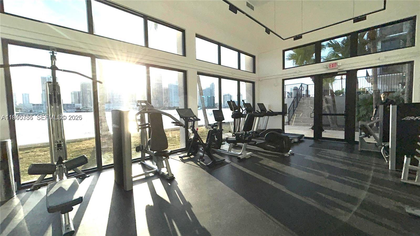 801 N Venetian Dr #201 Miami, FL 33139