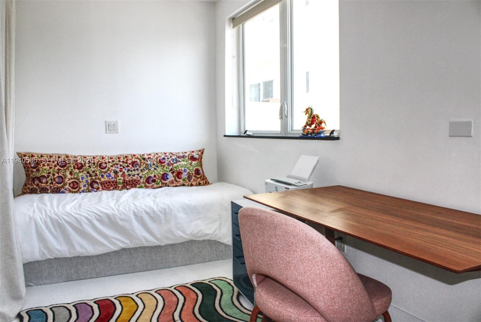 4710 Pine Tree Dr #49 Miami Beach, FL 33140