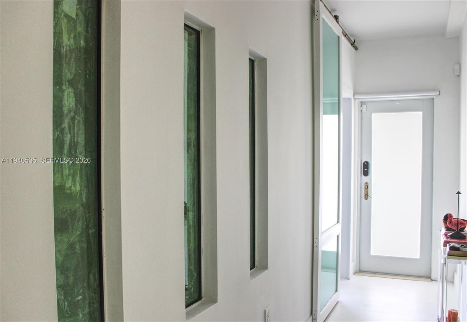 4710 Pine Tree Dr #49 Miami Beach, FL 33140