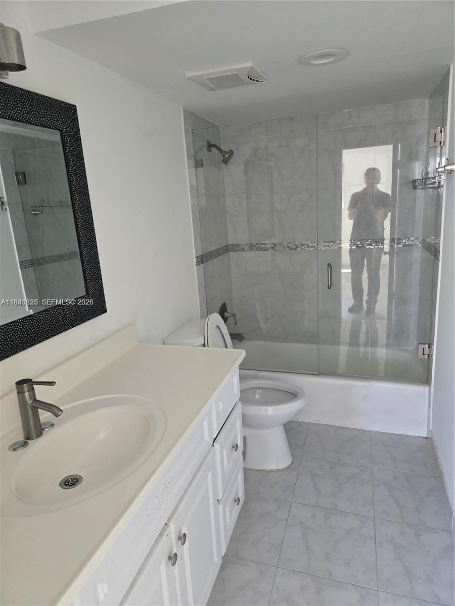 Undisclosed Address North Bay Village, FL 33141