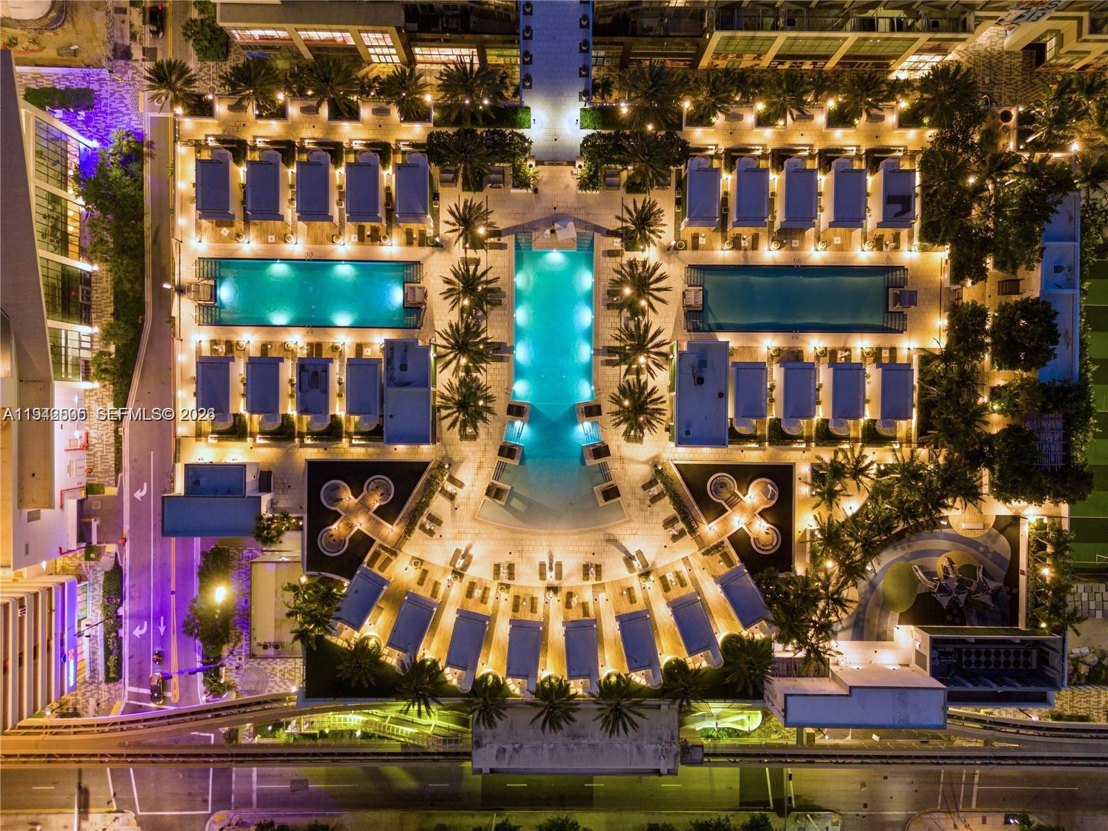 851 NE 1st Ave #5201 Miami, FL 33132