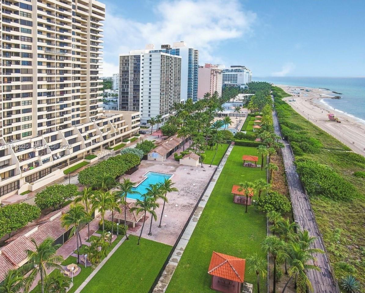 2555 Collins Ave #1409 Miami Beach, FL 33140
