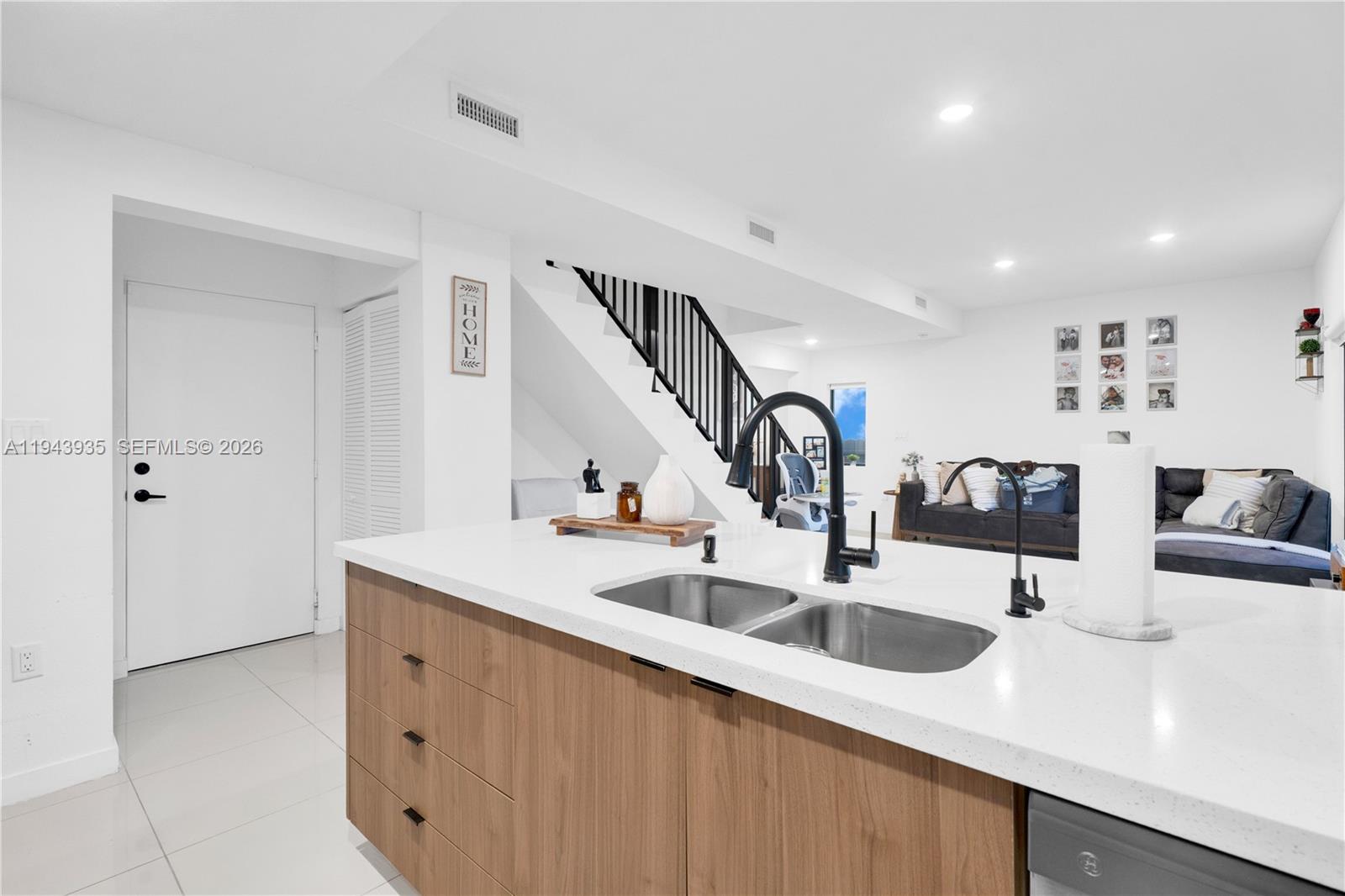 287 NW 13th Pl Florida City, FL 33034