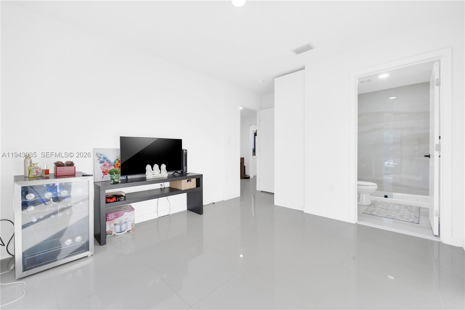 287 NW 13th Pl Florida City, FL 33034