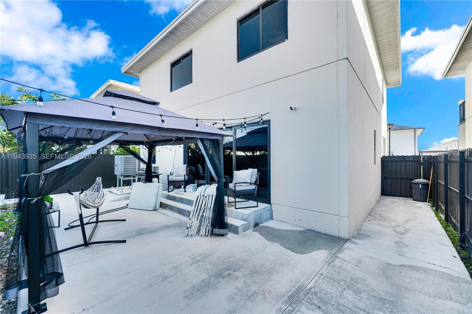 287 NW 13th Pl Florida City, FL 33034