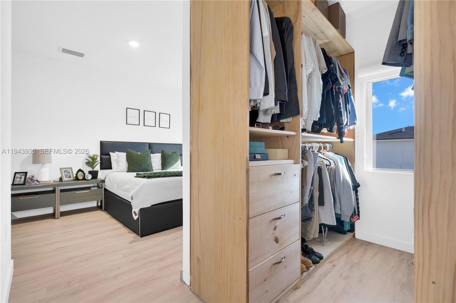 287 NW 13th Pl Florida City, FL 33034