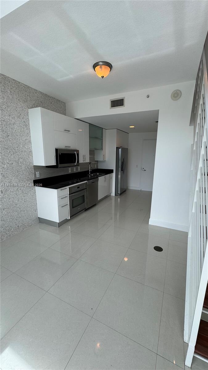 image Infinity at Brickell9