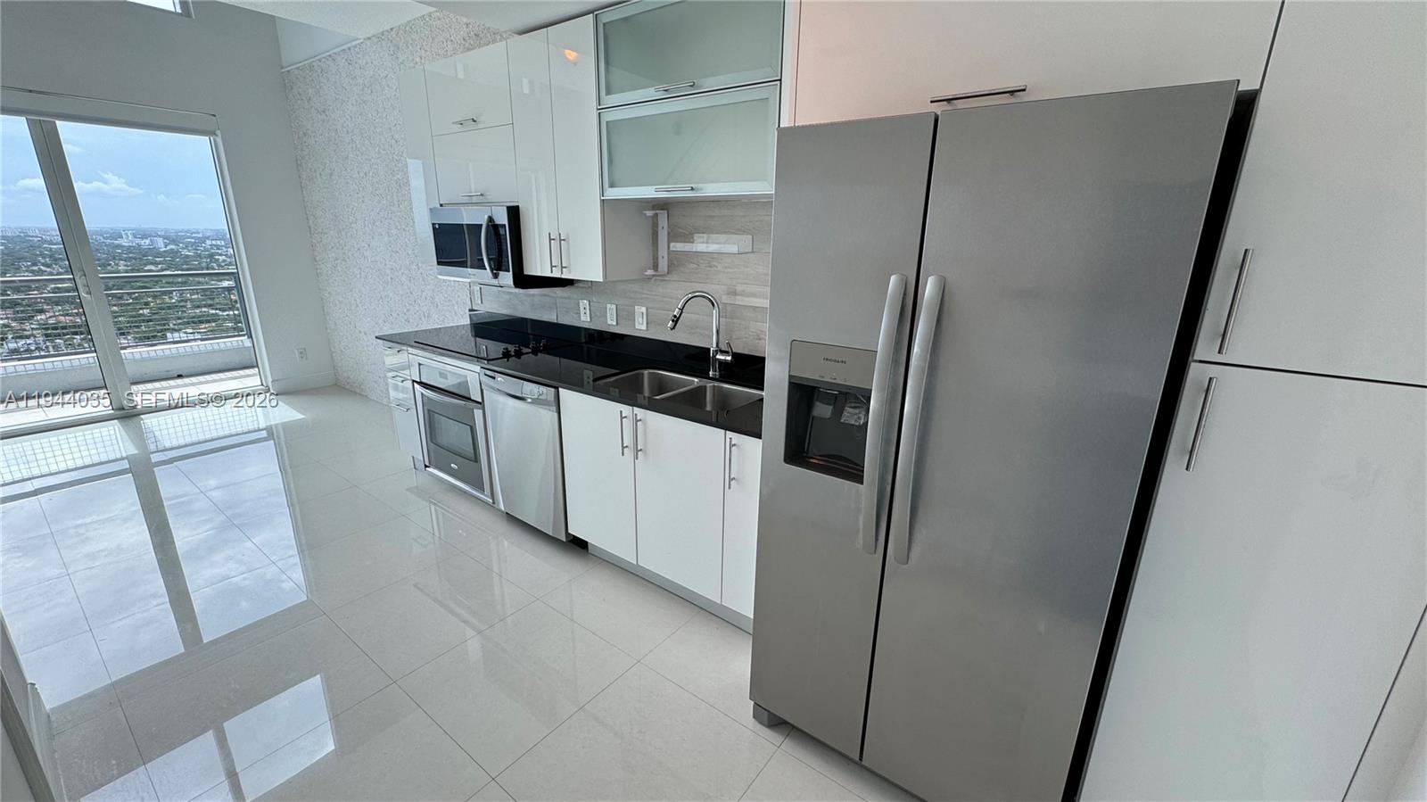 image Infinity at Brickell2