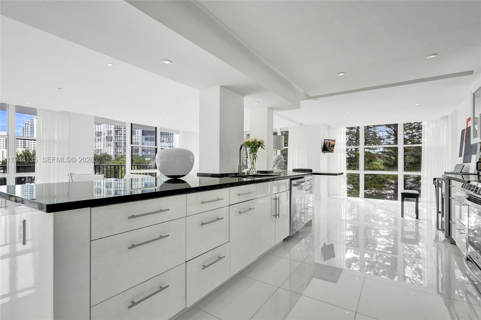 1000 Parkview Dr #330 Hallandale Beach, FL 33009