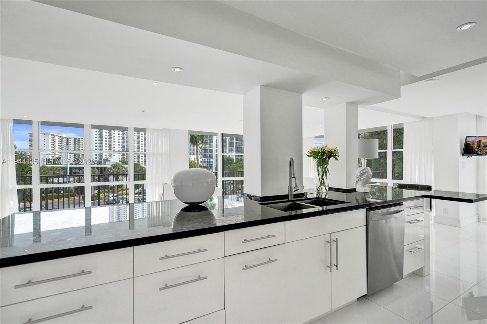 1000 Parkview Dr #330 Hallandale Beach, FL 33009