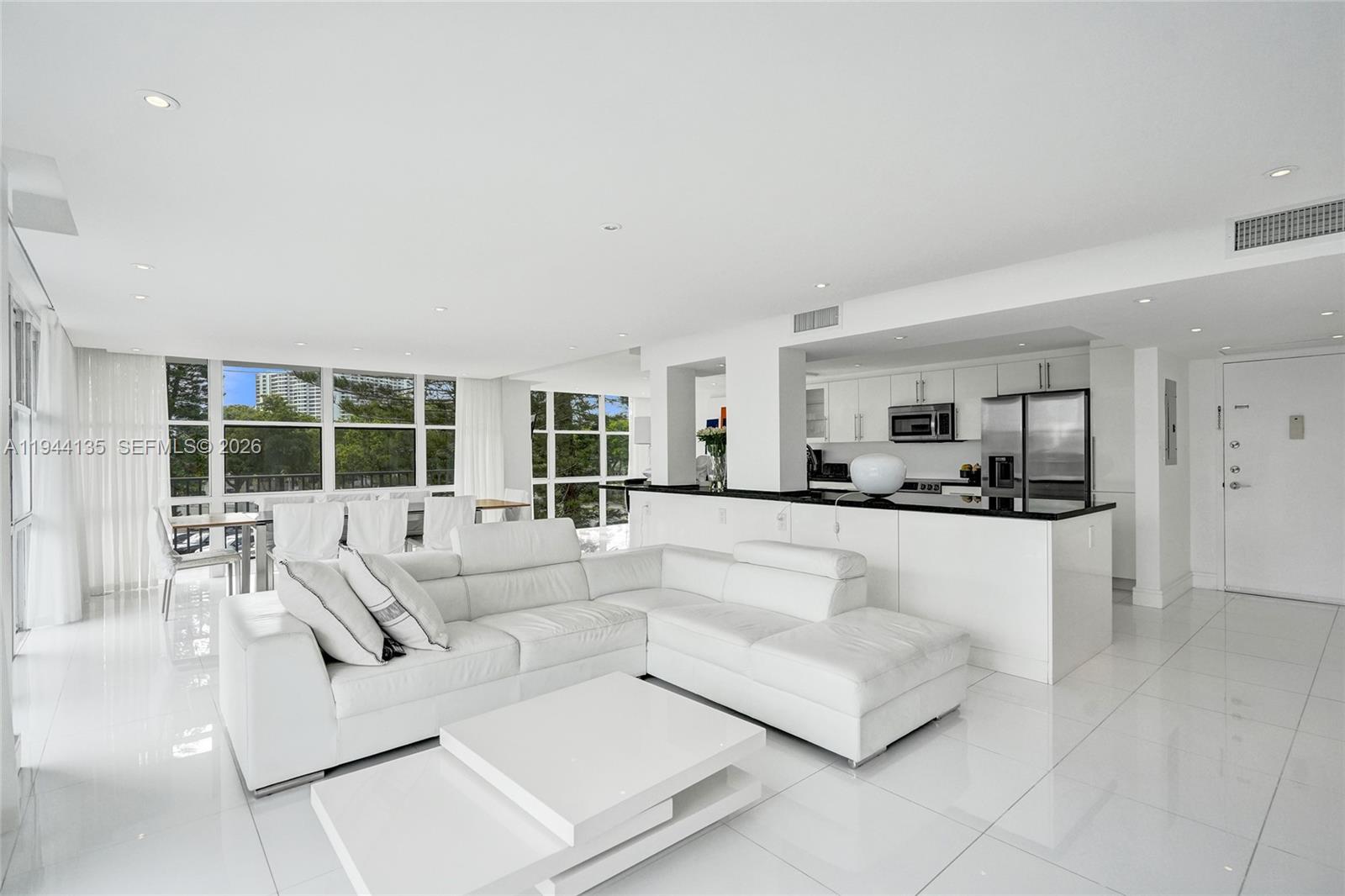 1000 Parkview Dr #330 Hallandale Beach, FL 33009