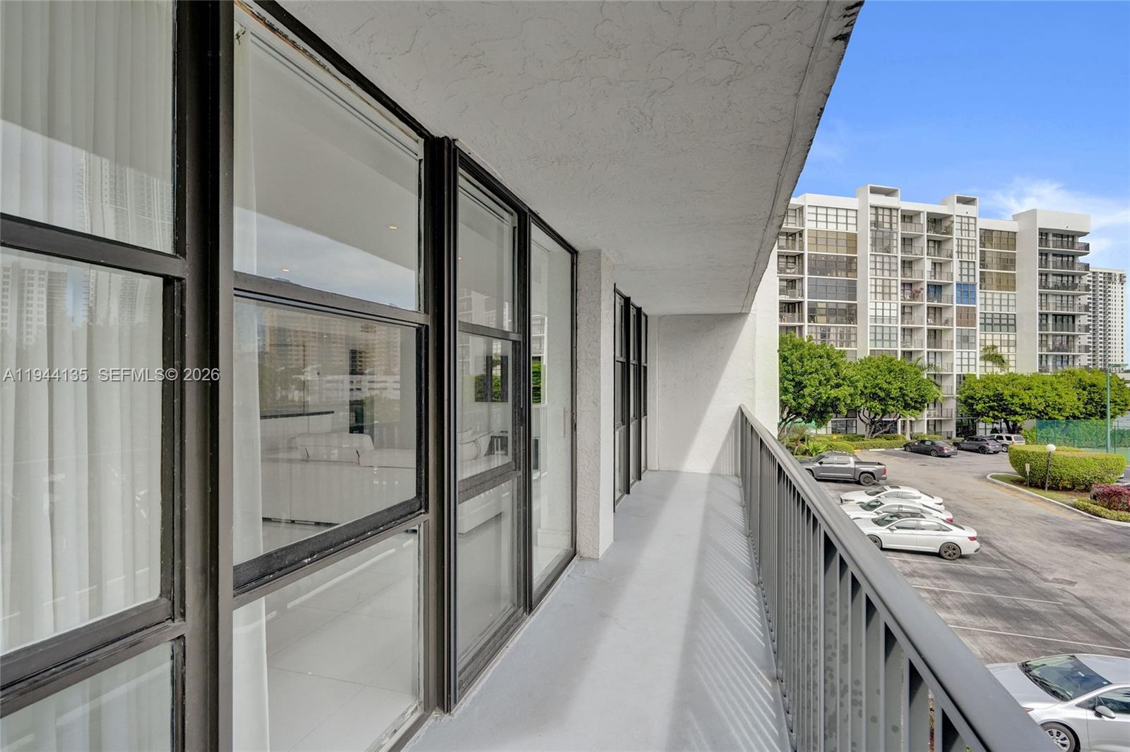 1000 Parkview Dr #330 Hallandale Beach, FL 33009