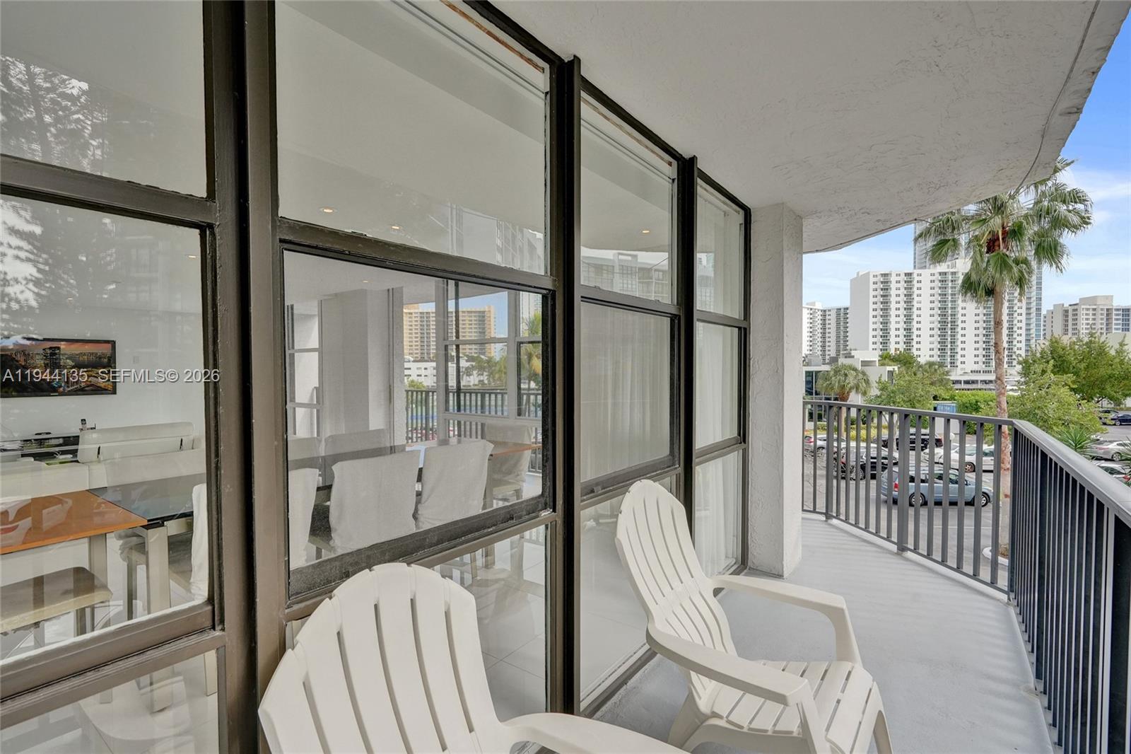 1000 Parkview Dr #330 Hallandale Beach, FL 33009