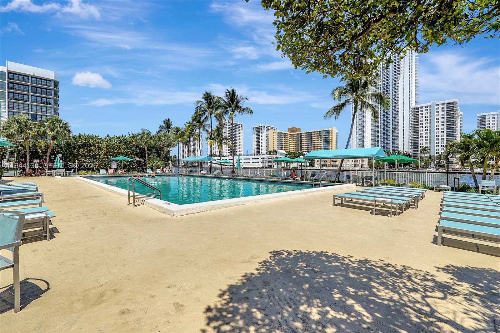 1000 Parkview Dr #330 Hallandale Beach, FL 33009