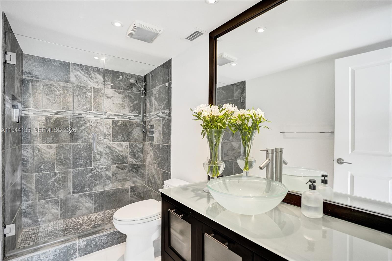 1000 Parkview Dr #330 Hallandale Beach, FL 33009