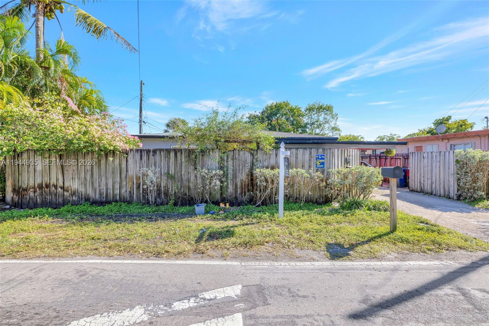 508 NW 16th St Fort Lauderdale, FL 33311