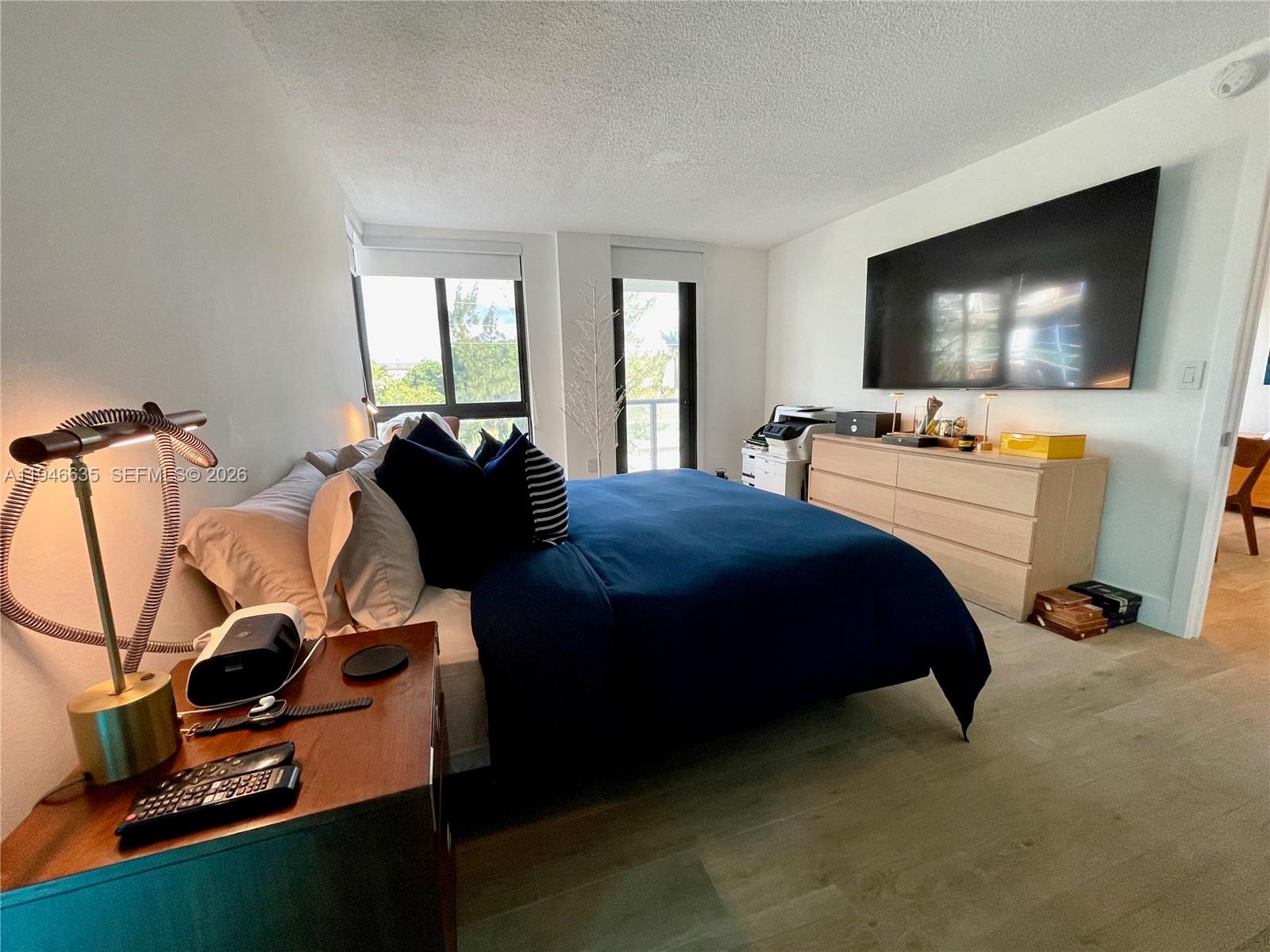 9800 W Bay Hbr Dr #404 Bay Harbor Islands, FL 33154