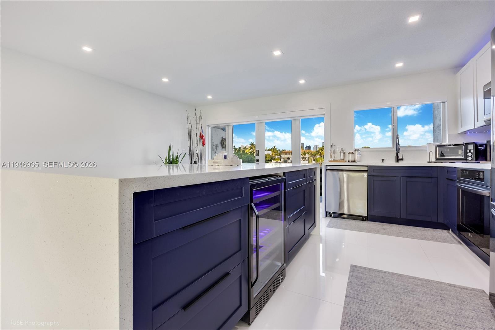 16479 NE 27th Pl #16 North Miami Beach, FL 33160