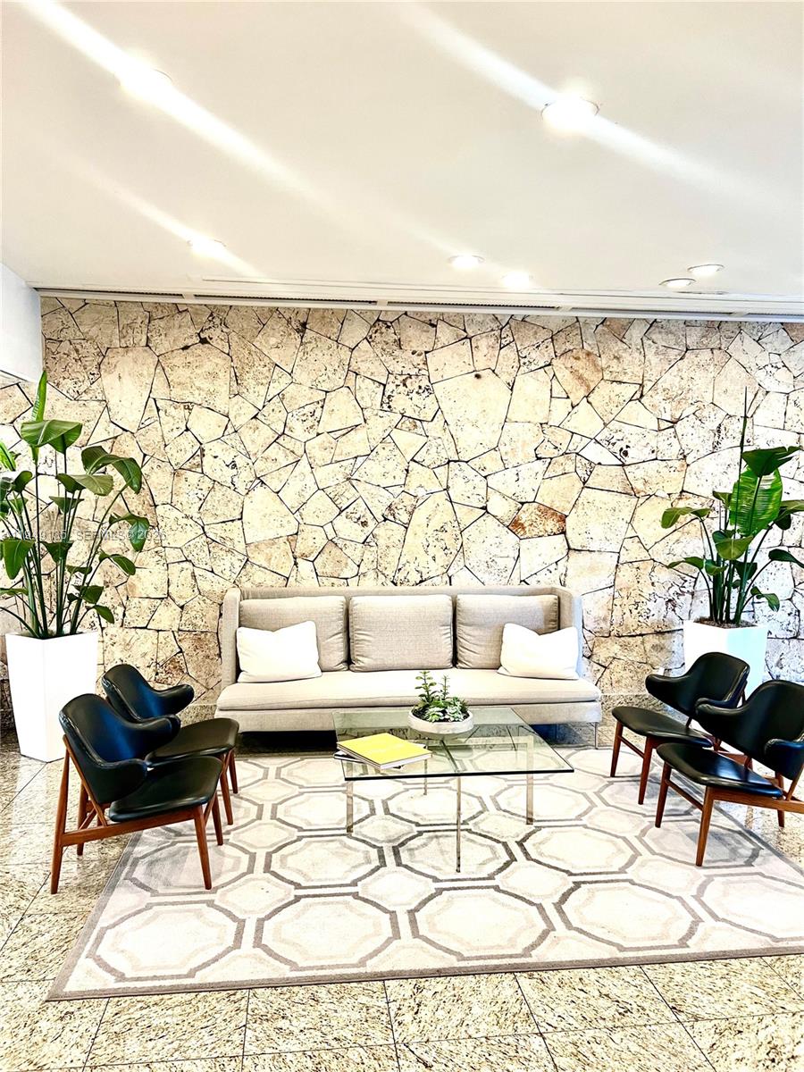 780 NE 69th St #504 Miami, FL 33138