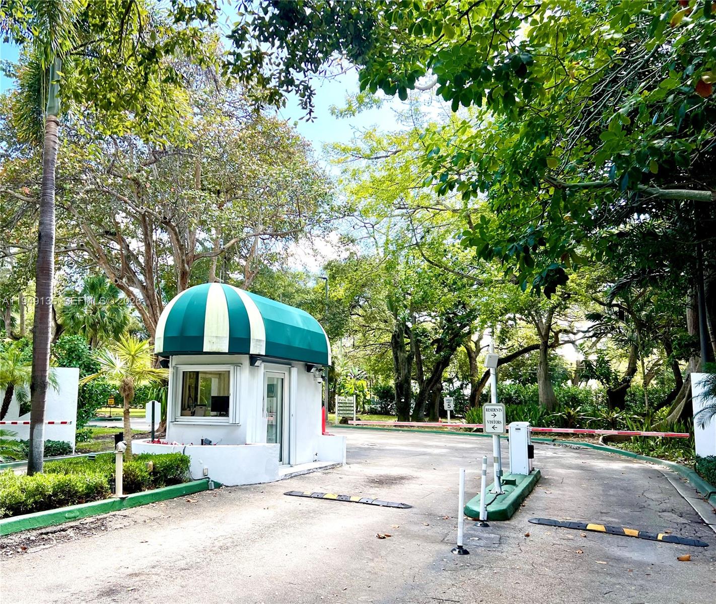 780 NE 69th St #504 Miami, FL 33138